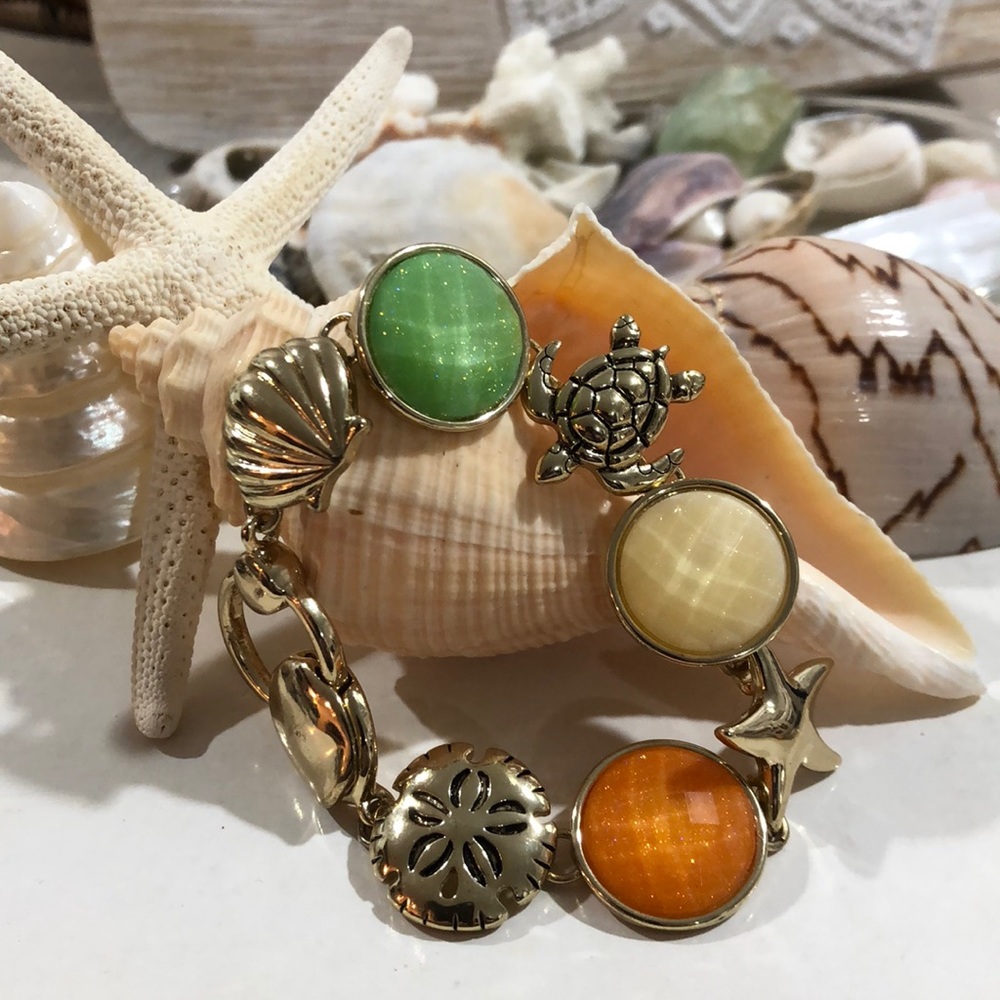 NEW!Beach life link bracelet  turtles & star Fish